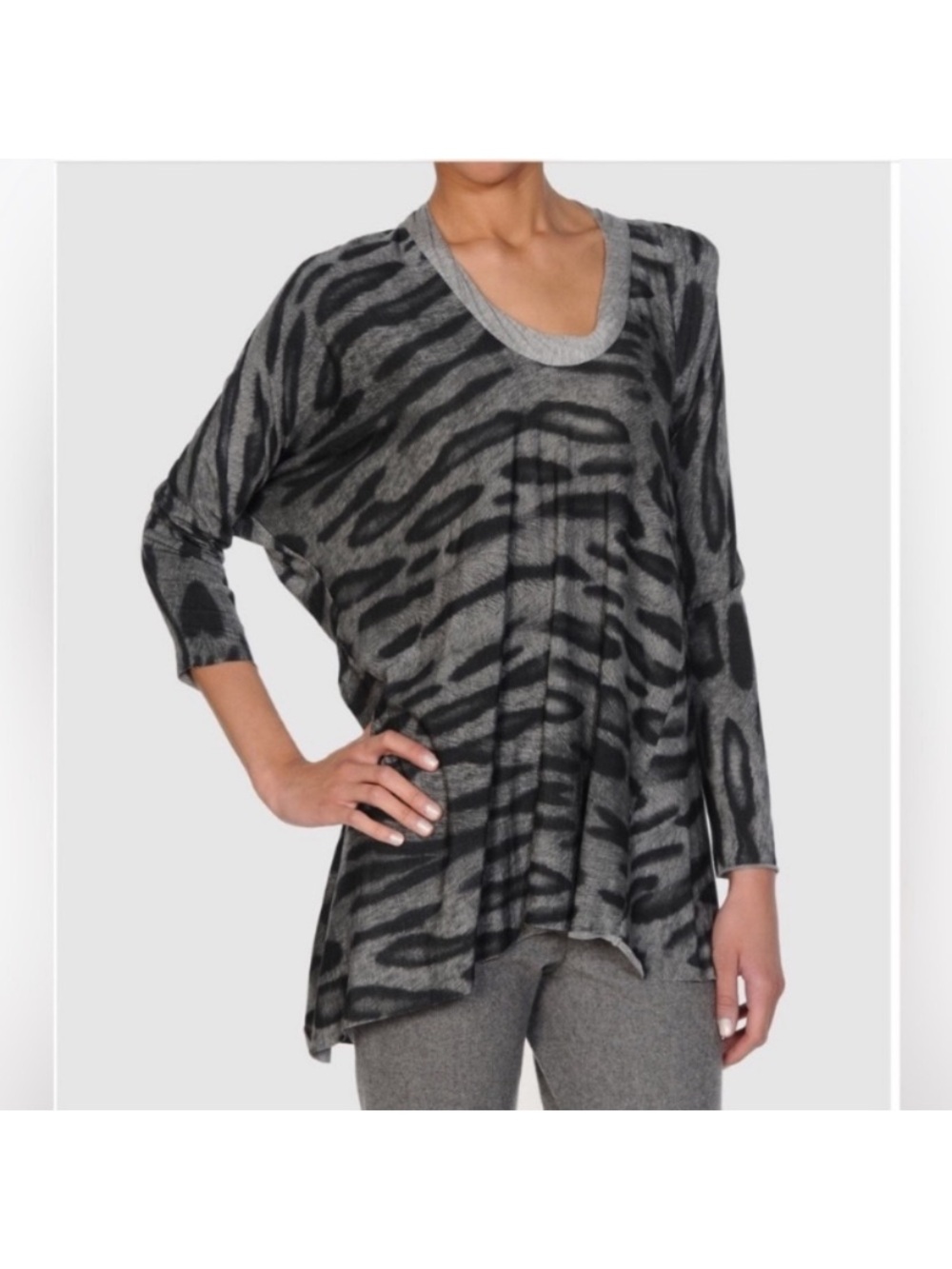 Yigal Azrouel Vintage Animal Print Women's Tunic Top SZ 4